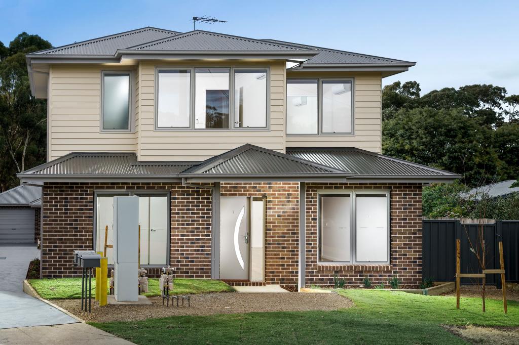 1/13 Casey Ave, Sunbury, VIC 3429