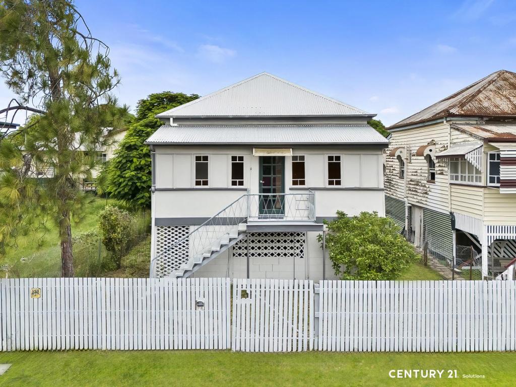 319 Bolsover St, Depot Hill, QLD 4700