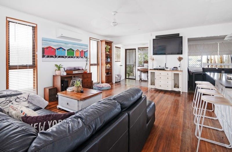 46 Hillcrest Pde, Miami, QLD 4220