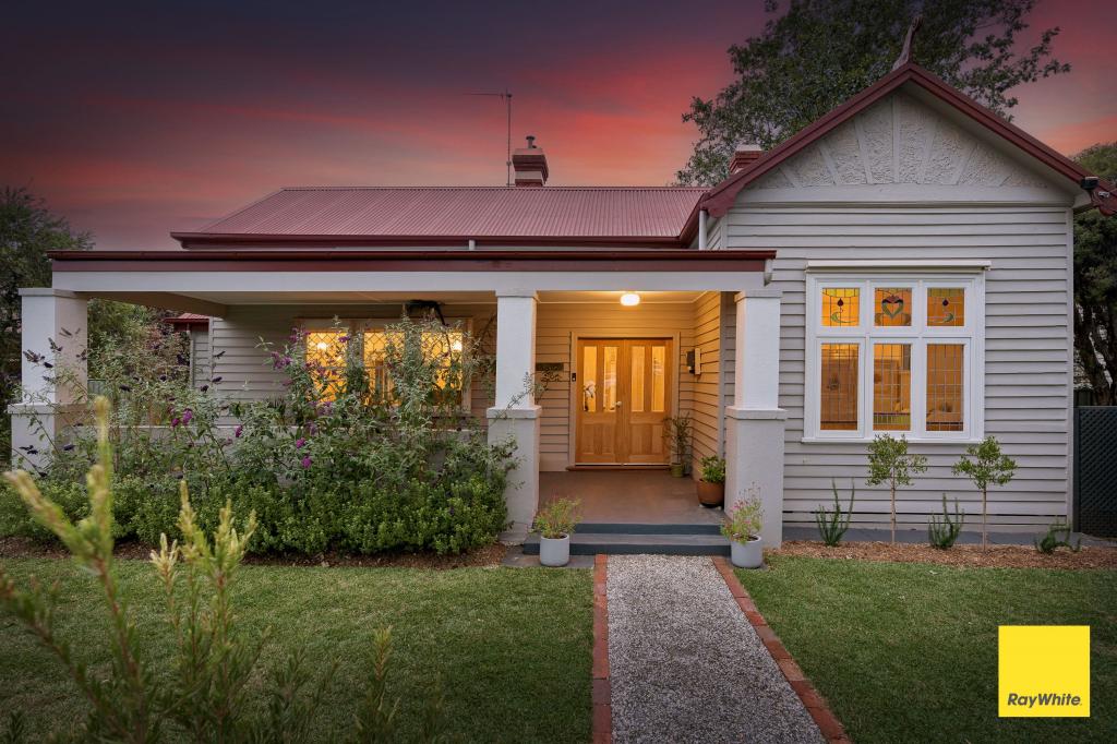 64 Neale St, Kennington, VIC 3550