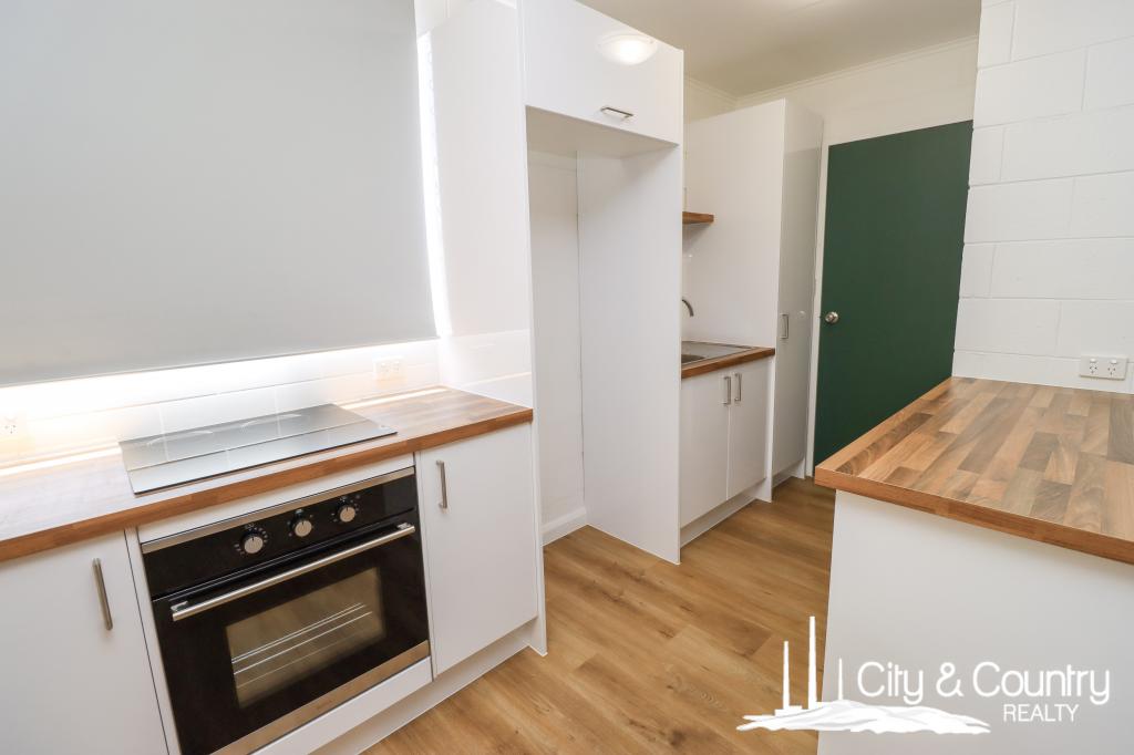 Unit 2/25 Mona St, The Gap, QLD 4825