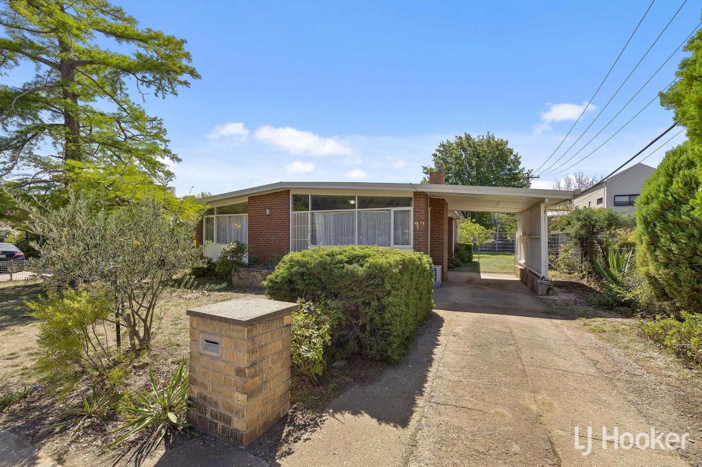 37 Majura Ave, Dickson, ACT 2602