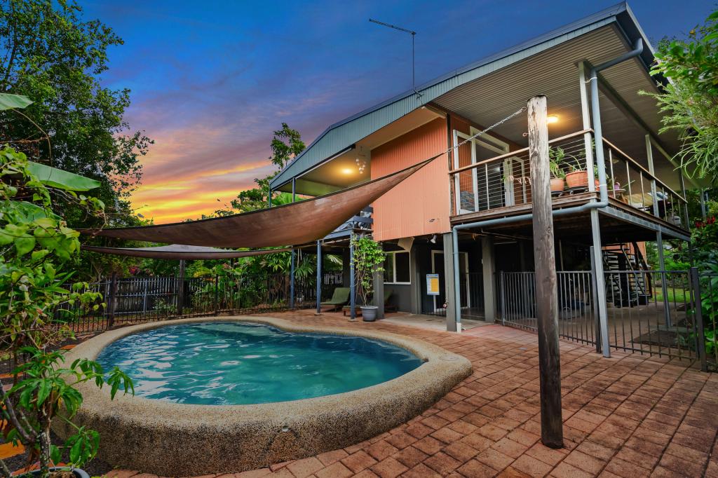 13 Mona St, Whitfield, QLD 4870