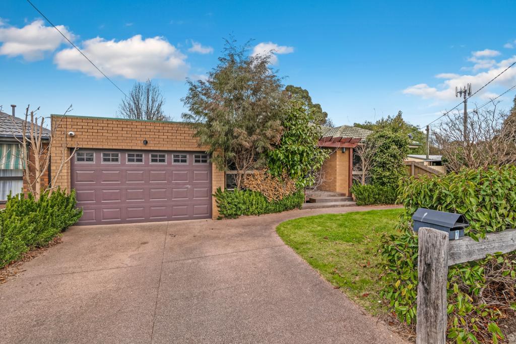 7 BRENDAN ST, MERNDA, VIC 3754