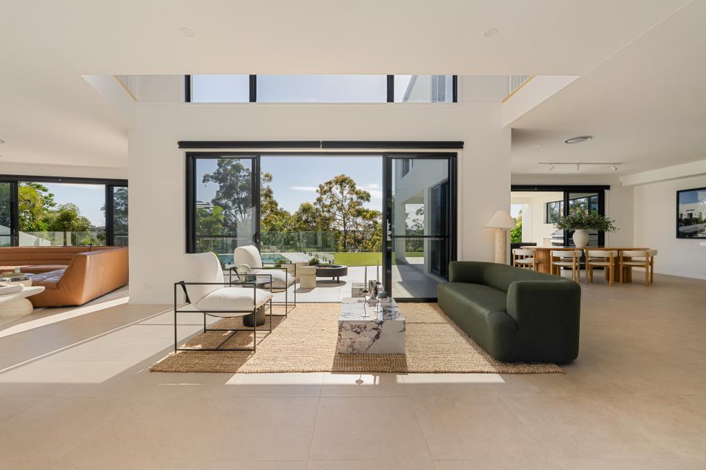 3065 Forest Hills Dr, Hope Island, QLD 4212
