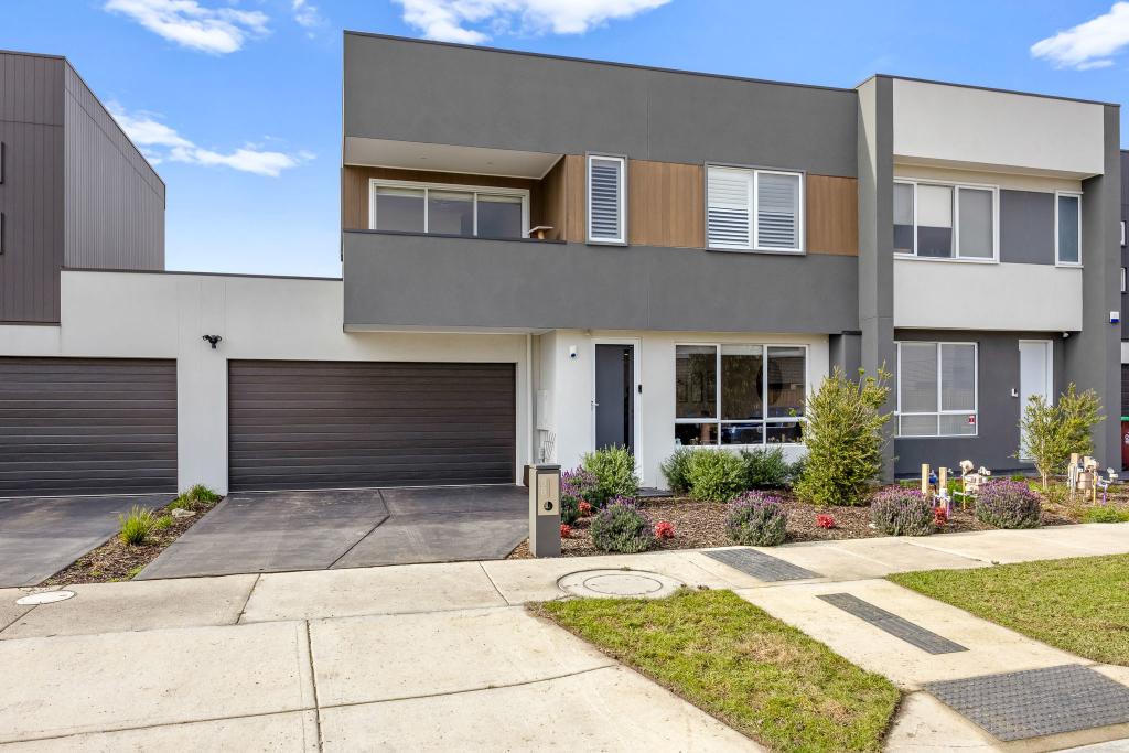 98 BEAUFORD AVE, NARRE WARREN SOUTH, VIC 3805