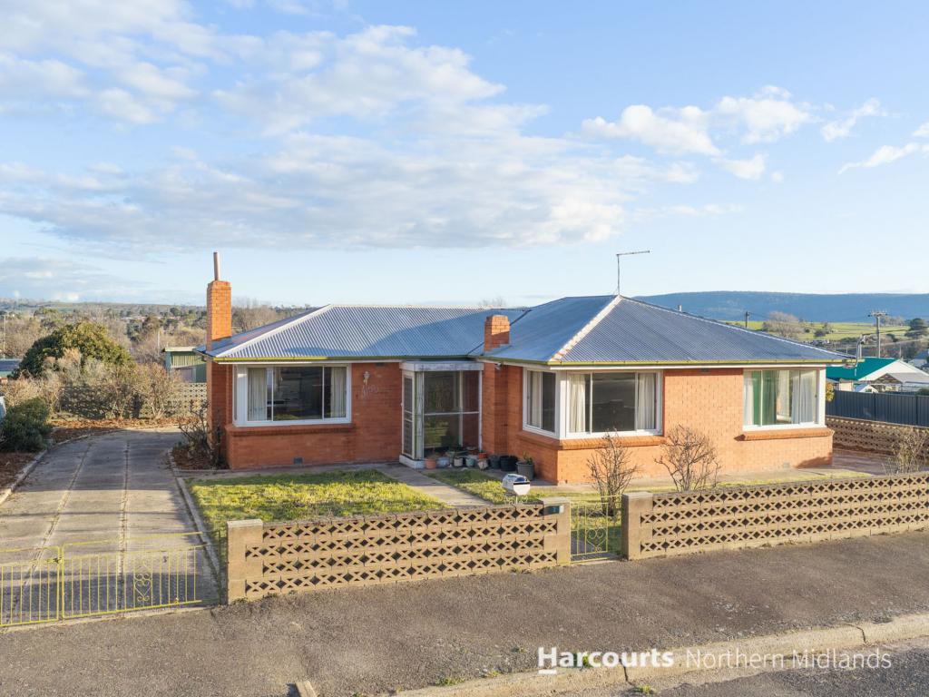 7 Queen St, Campbell Town, TAS 7210