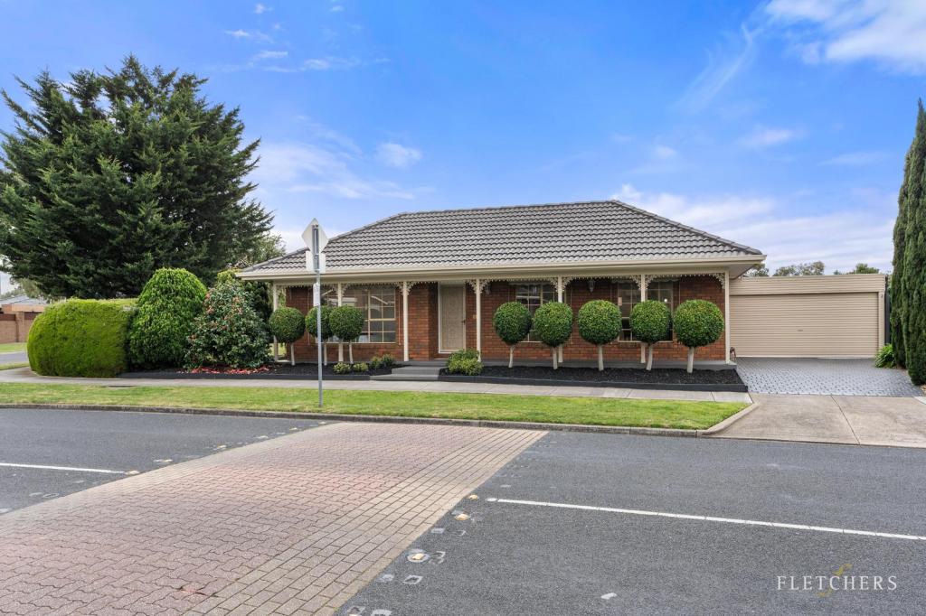 2 TEKAPO CRES, TAYLORS LAKES, VIC 3038