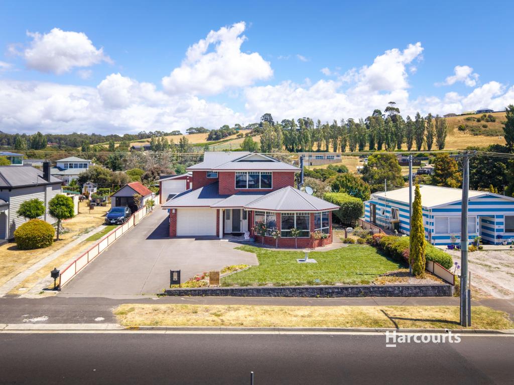 27 Crescent St, Penguin, TAS 7316