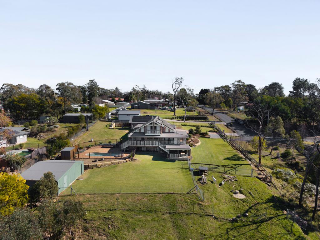 1 & 3 PEAK RD, BUXTON, NSW 2571