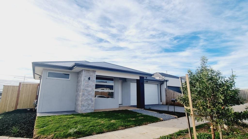 1 KERR RD, DEANSIDE, VIC 3336