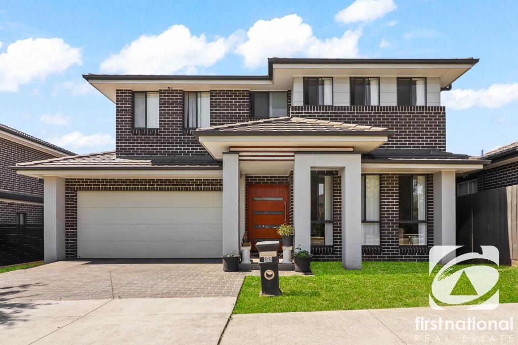 32 Holden Dr, Oran Park, NSW 2570