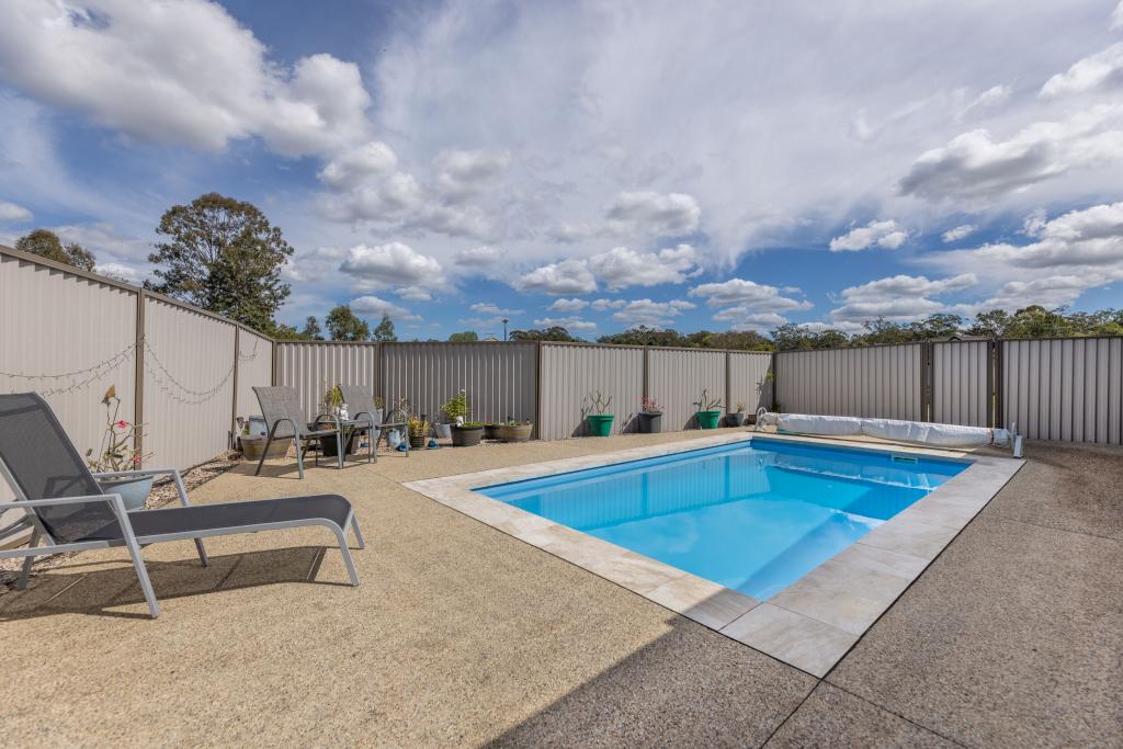 1 Riley Ct, Bellmere, QLD 4510