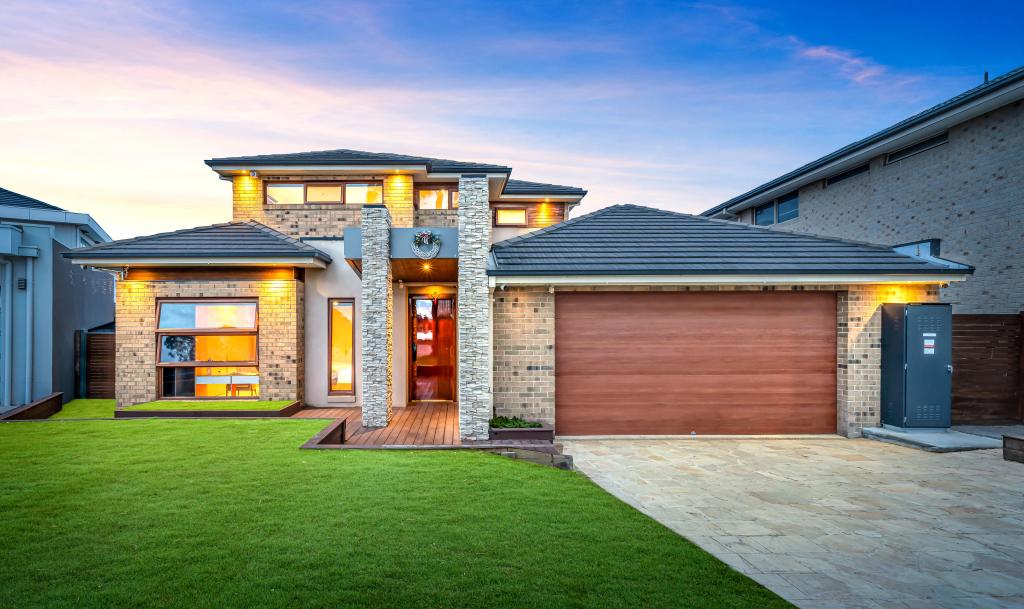 16 SEAVIEW PNT, POINT COOK, VIC 3030