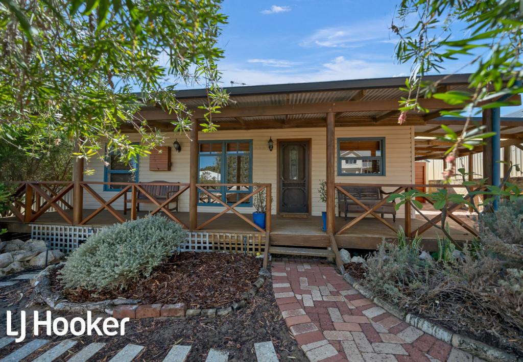 11 Mulloway Ct, Burns Beach, WA 6028