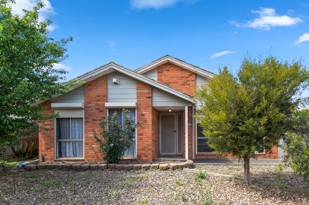 27 Dundee Way, Sydenham, VIC 3037