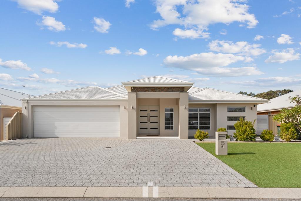 5 Astounding Way, Aubin Grove, WA 6164