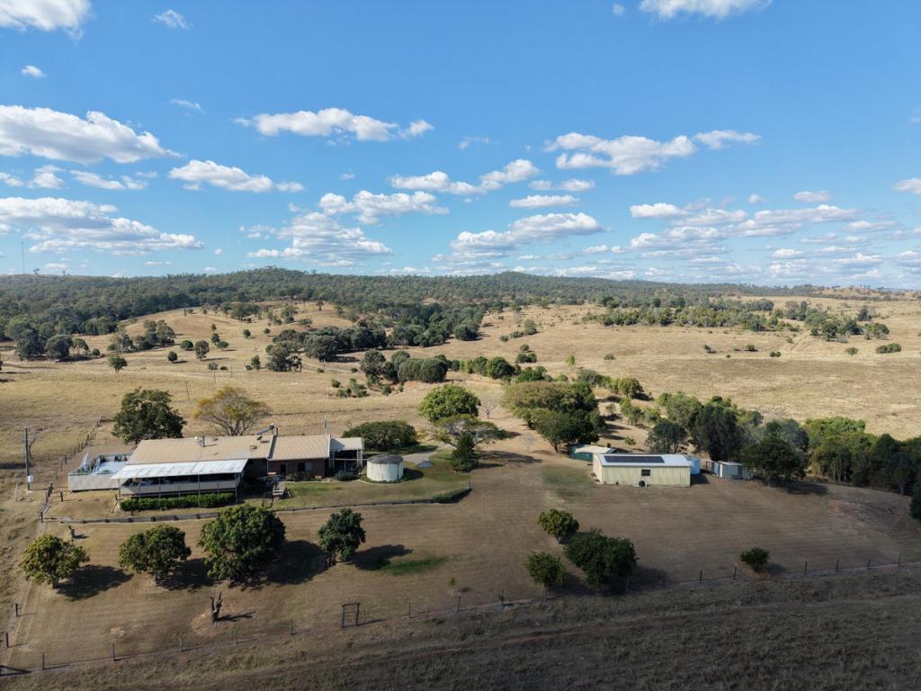 69 Stanley Rd, Monto, QLD 4630