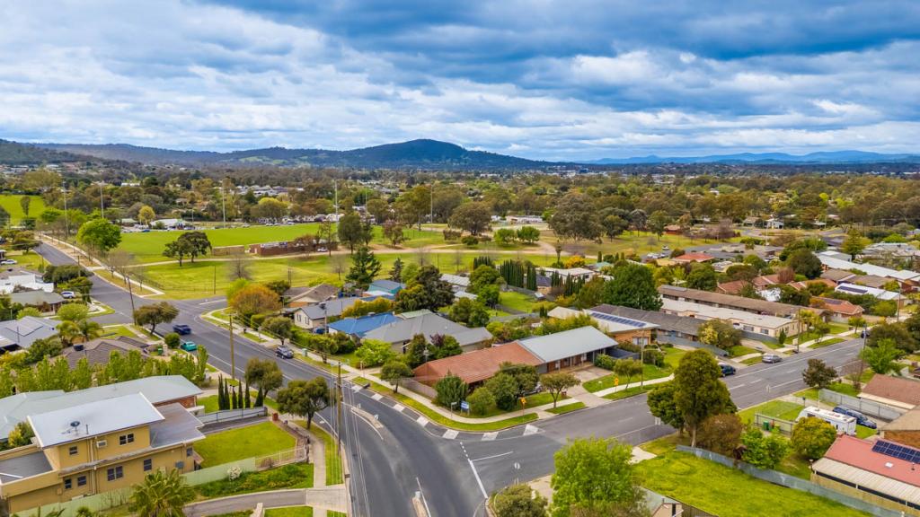 1/690 WILKINSON ST, GLENROY, NSW 2640