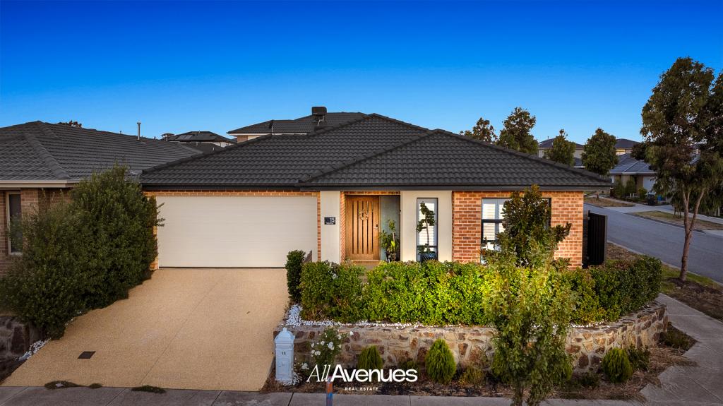 15 ANJA WAY, CLYDE NORTH, VIC 3978