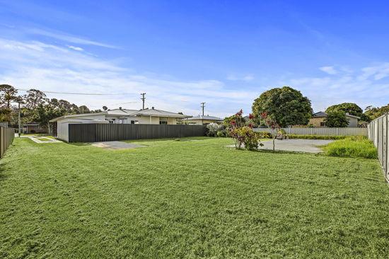 16a Sixteenth Ave, Sawtell, NSW 2452