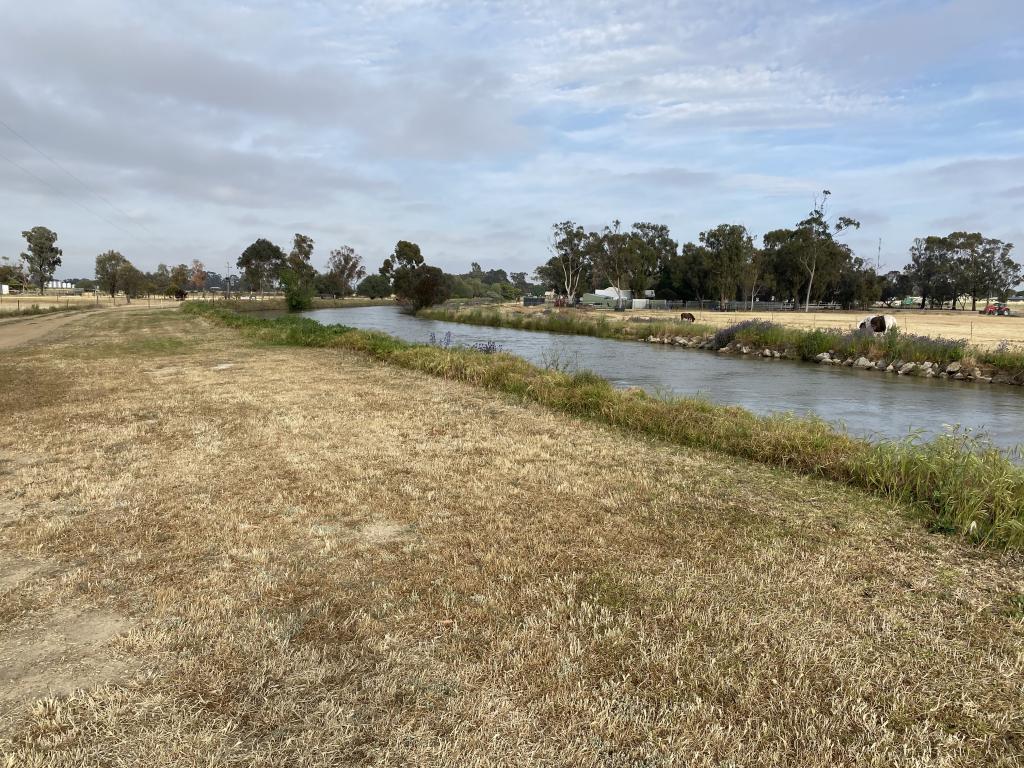 6083 Wakool Rd, Wakool, NSW 2710
