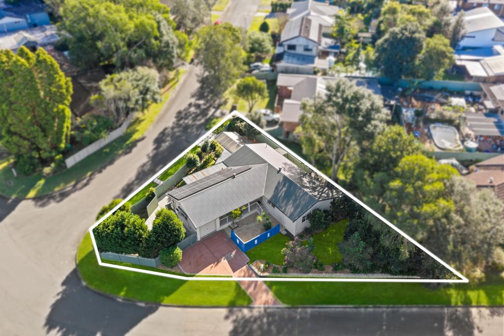 35 Valley View Rd, Wyoming, NSW 2250