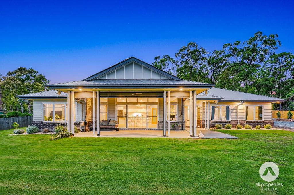 16 Trinity Pl, Gleneagle, QLD 4285