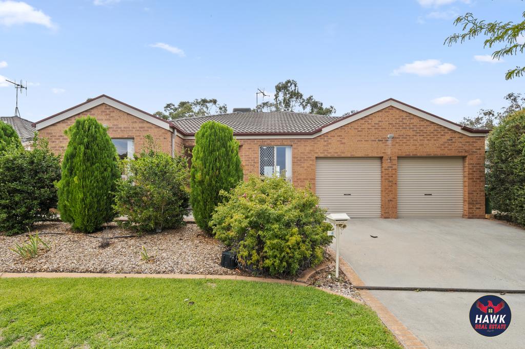 4 Pemberton Pl, Jerrabomberra, NSW 2619