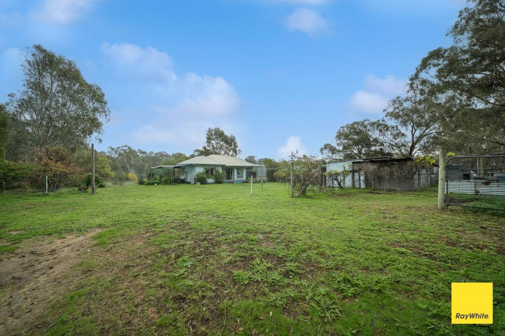 10 Caldwell St, Heathcote, VIC 3523