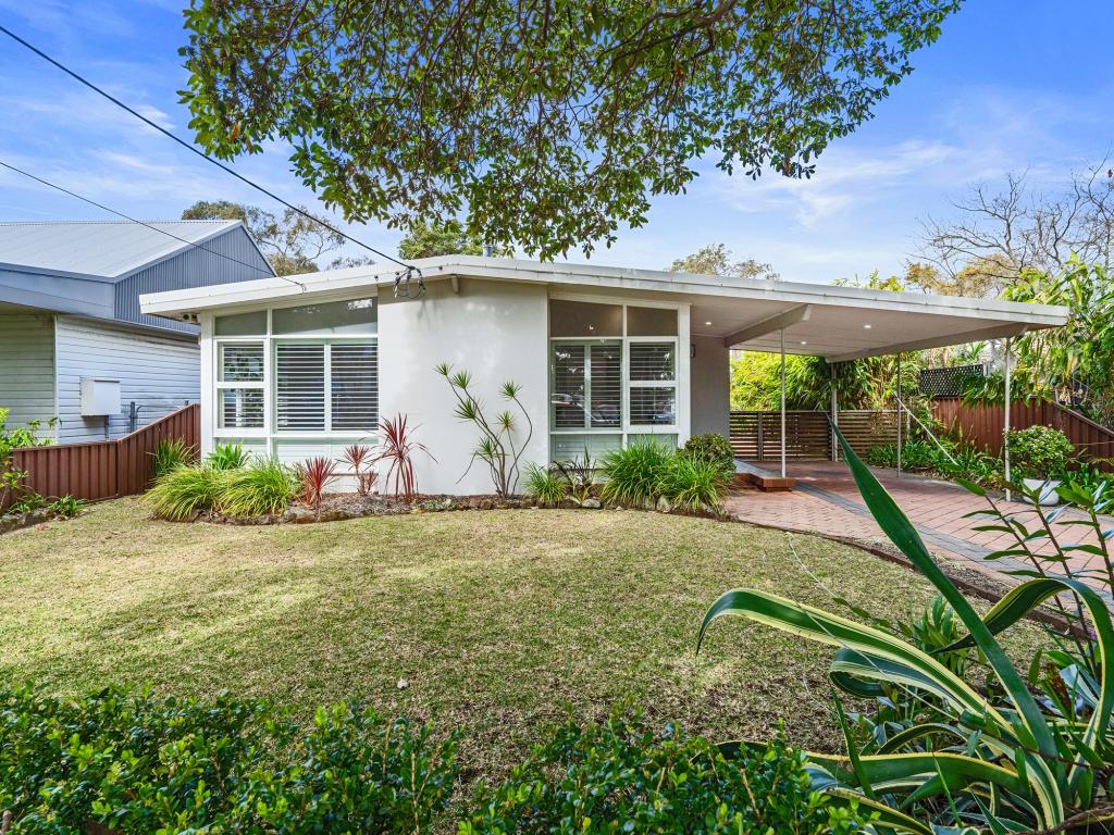 40 Cambrai Ave, Engadine, NSW 2233