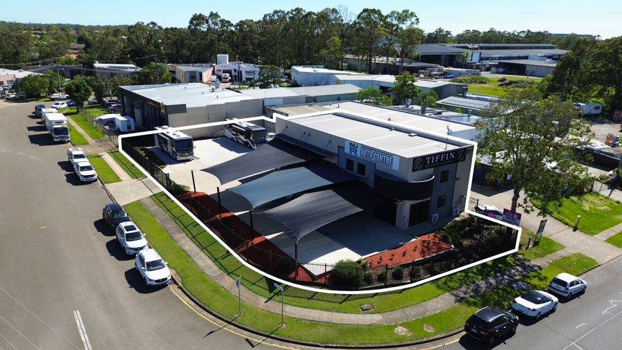 19 Manufacturer Dr, Molendinar, QLD 4214