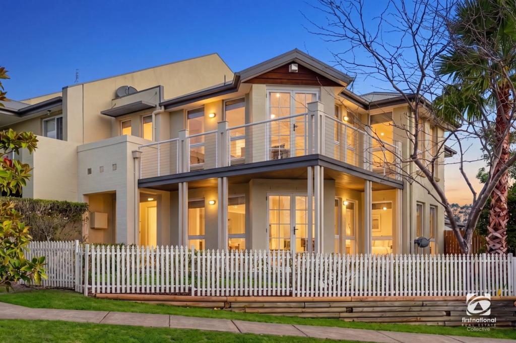 1 Gilbert St, Elderslie, NSW 2570