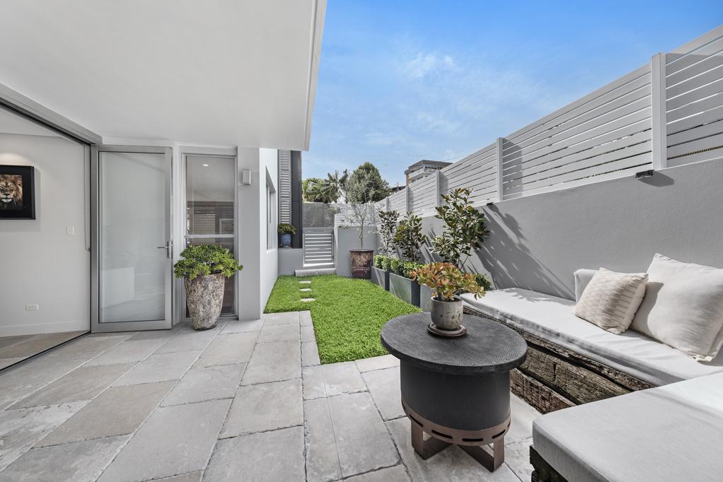 2/26 Queenscliff Rd, Queenscliff, NSW 2096