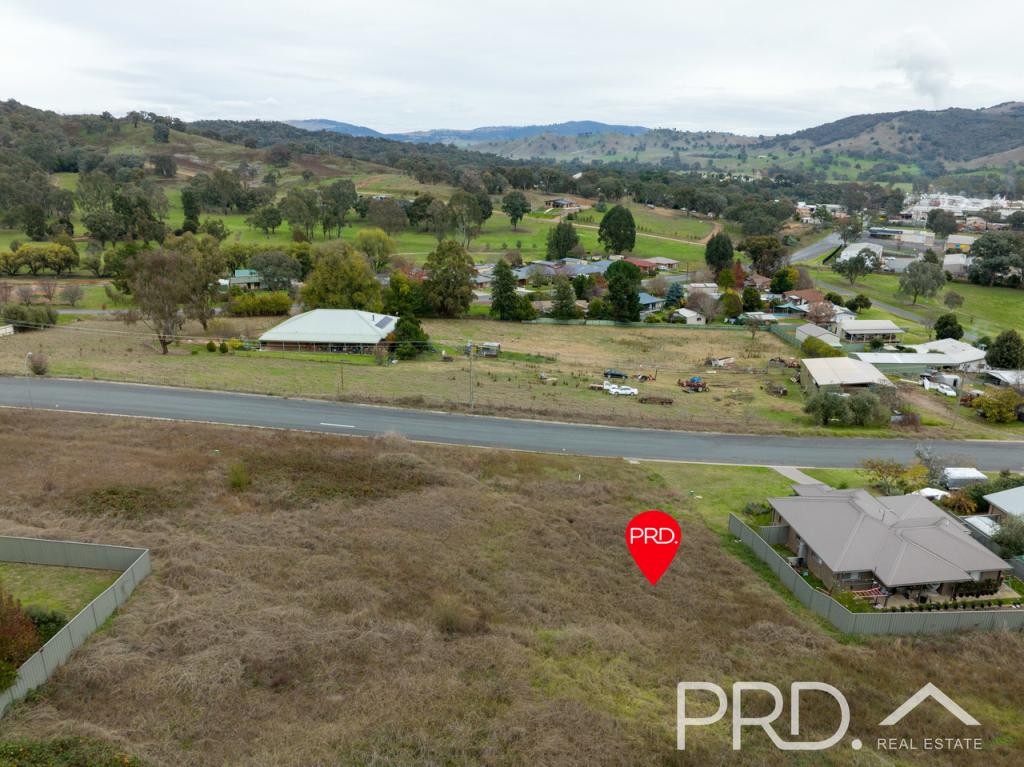 26 Booral Ave, Tumut, NSW 2720