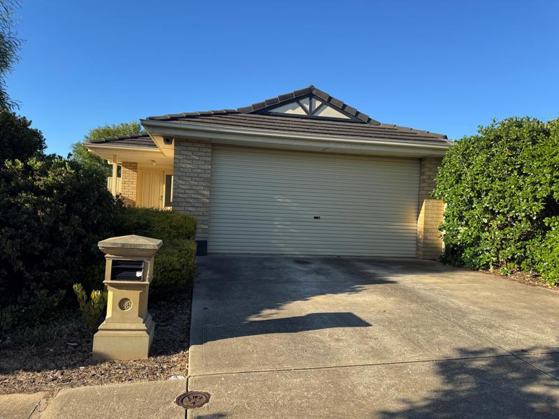 7 SALTASH AVE, CHRISTIES BEACH, SA 5165