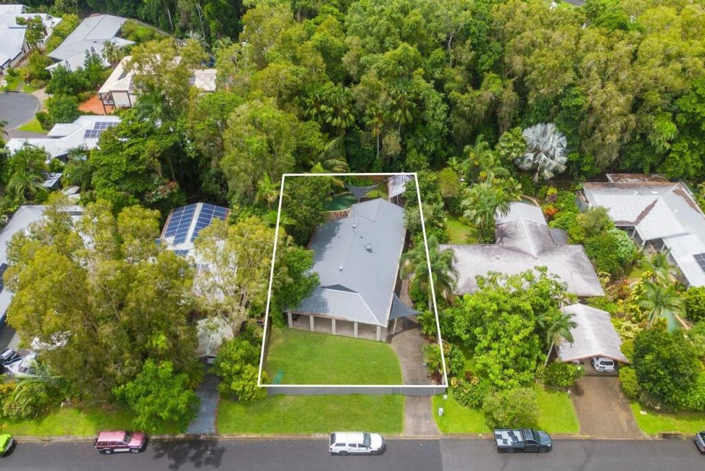 20 Beaver St, Clifton Beach, QLD 4879