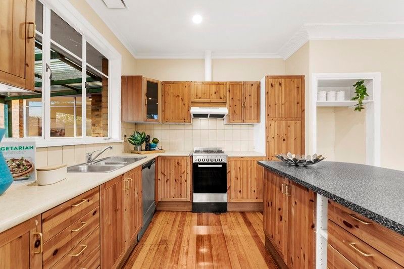 1/3 Finlayson St, Forest Hill, VIC 3131