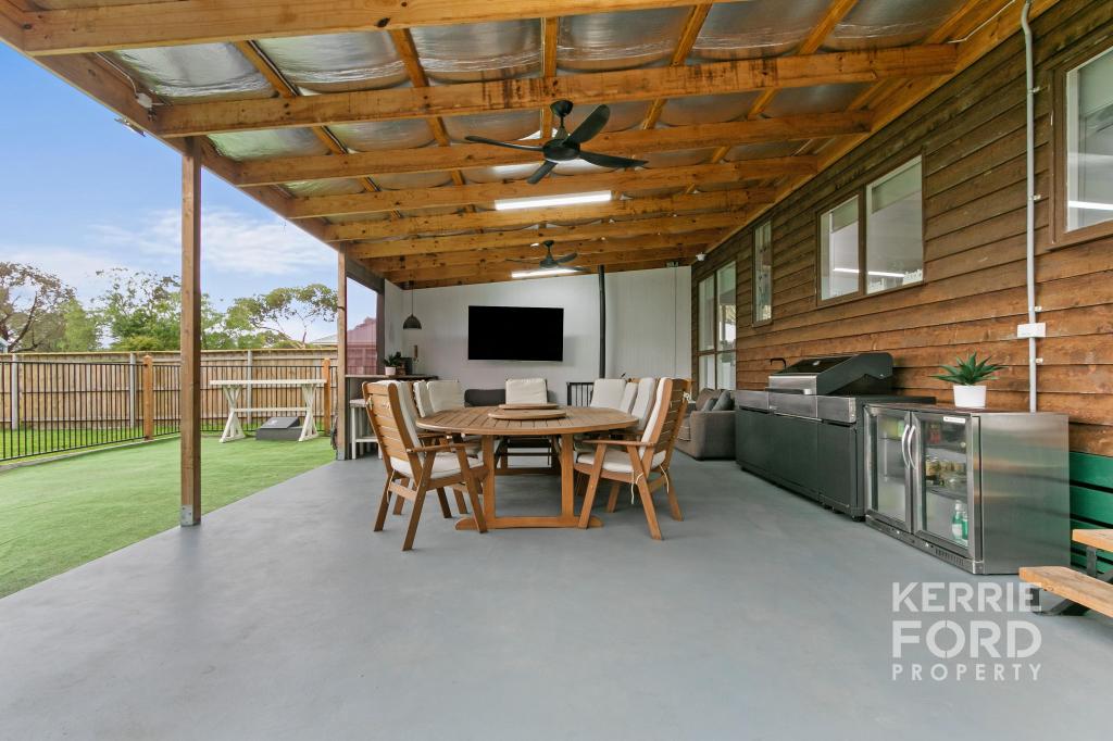 4 Stewart St, Toongabbie, VIC 3856