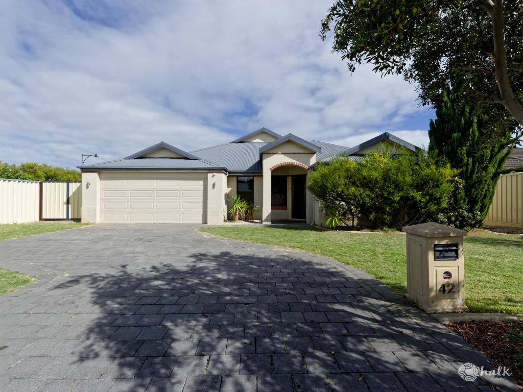 42 Amity Cct, Shoalwater, WA 6169