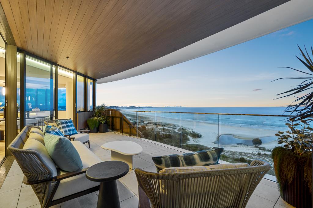 12/2 MUSGRAVE ST, KIRRA, QLD 4225