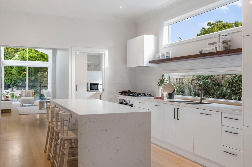 12 Eighth St, Parkdale, VIC 3195