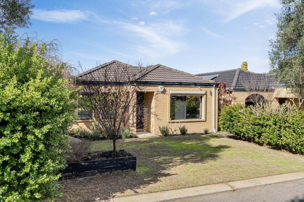 19 St Tropez Vsta, Ellenbrook, WA 6069