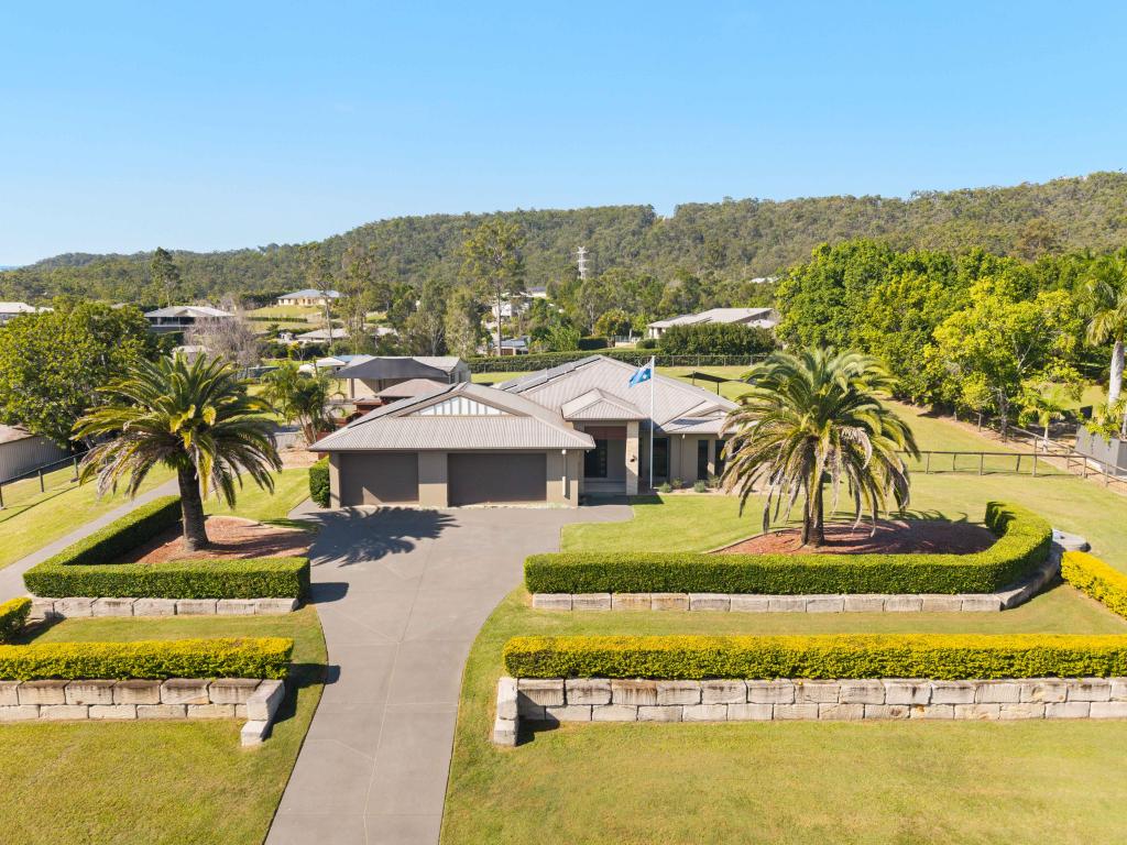 12 Fred Astaire Ave, Maudsland, QLD 4210