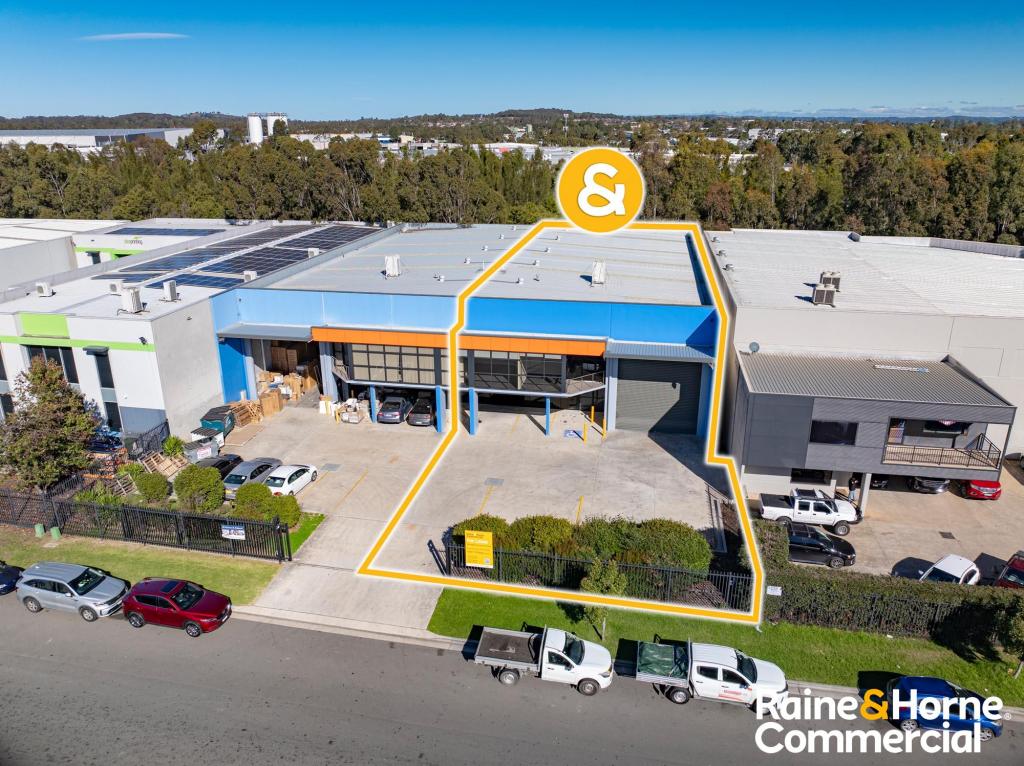Unit 1/7 Waler Cres, Smeaton Grange, NSW 2567