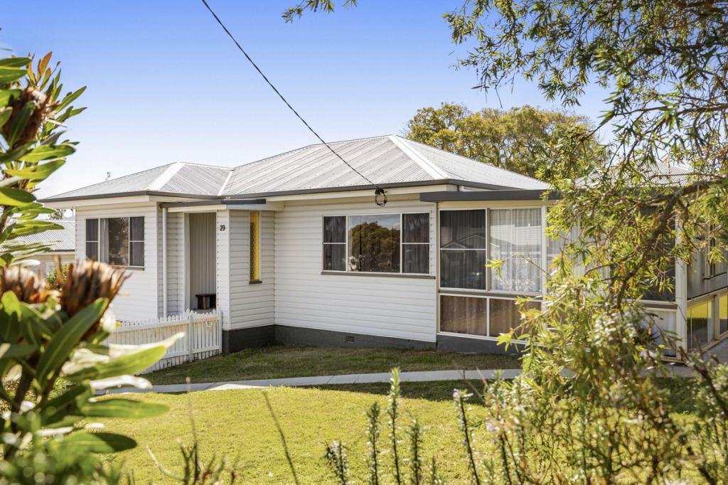 29 Drummond St, Rangeville, QLD 4350