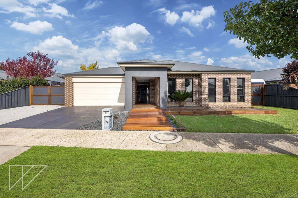 139 Twin Ranges Dr, Warragul, VIC 3820