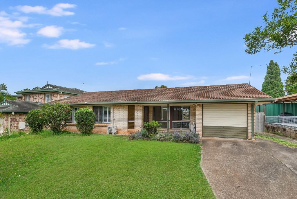 16 Fanfare St, Eight Mile Plains, QLD 4113