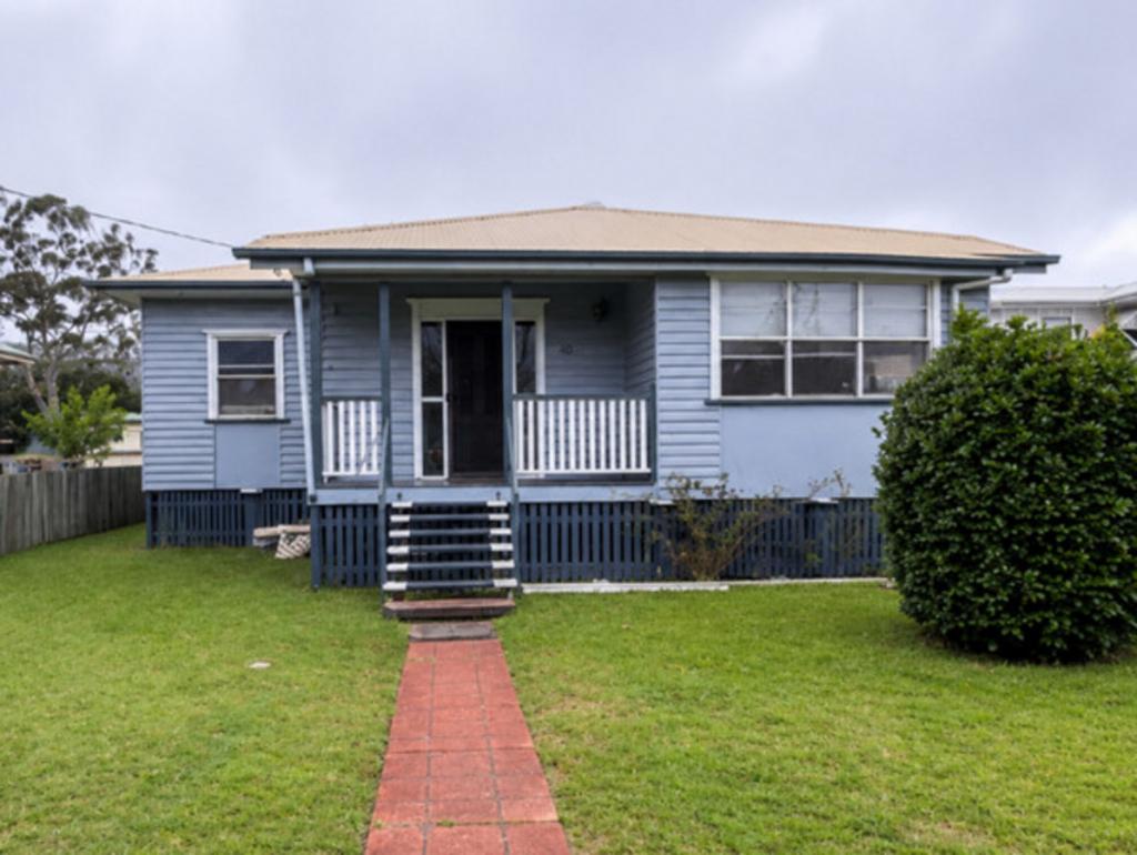 40 Wallace St, Newtown, QLD 4350