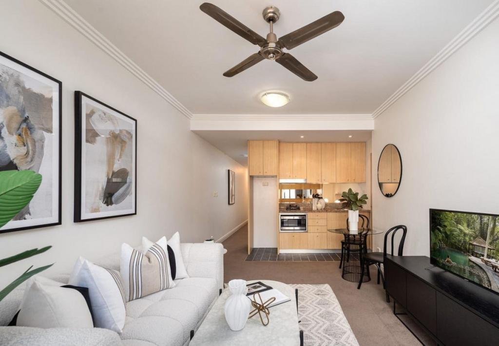 206/2 Jones Bay Rd, Pyrmont, NSW 2009